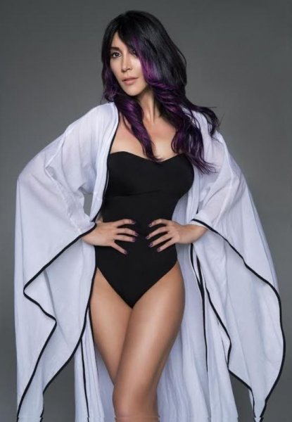 Sarışın olmaya heves edip hüsrana uğrayan 18 ünlü