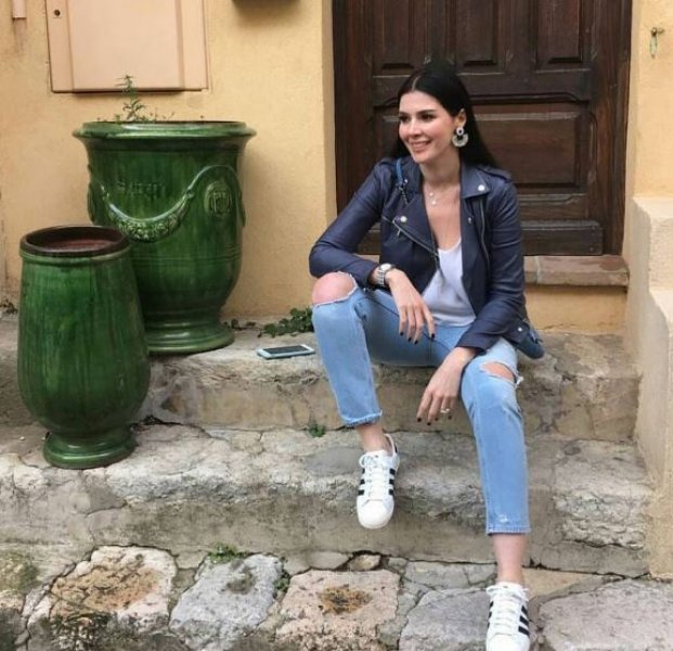 Hatice Şendil'den hamilelik pozu 