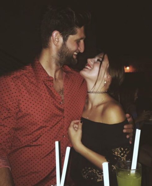 Gizem Karaca nişanlandı