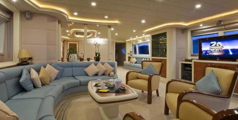 Sibel Can'ın lüks tatili