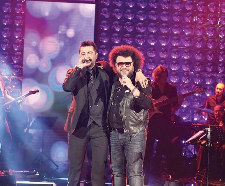 Ünlü sanatçılardan TEGV'e büyük destek 