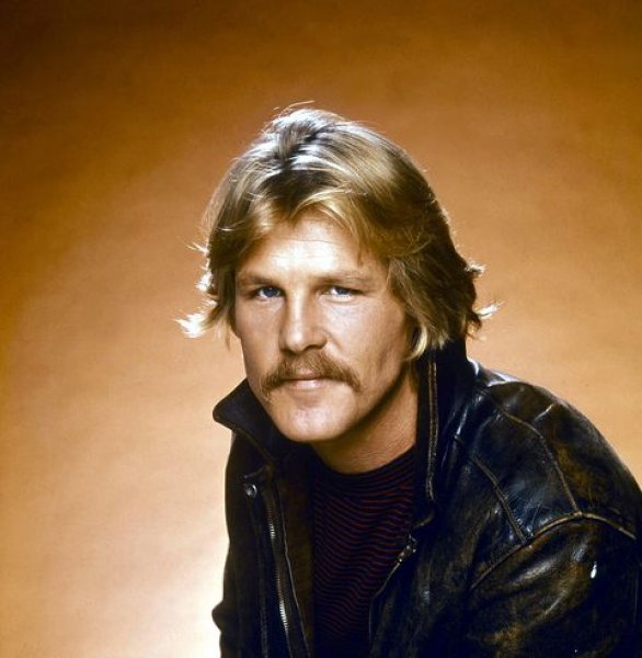 Yaşayan en seksi erkek seçilen ünlü isimler 