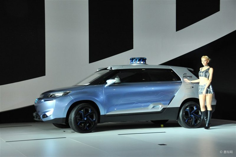 Çinliler otonom teknolojisine sahip otomobil yaptı