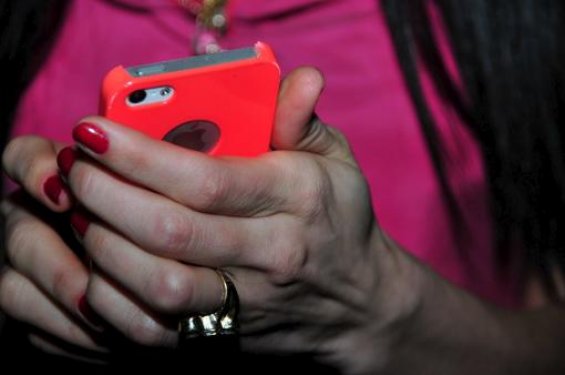 Tolga Karel mekandan kovuldu