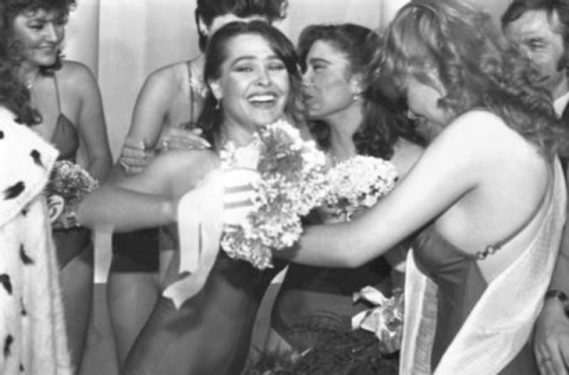 Dünden bugüne Hülya Avşar