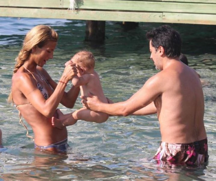 Çağla Şikel - Emre Altuğ 