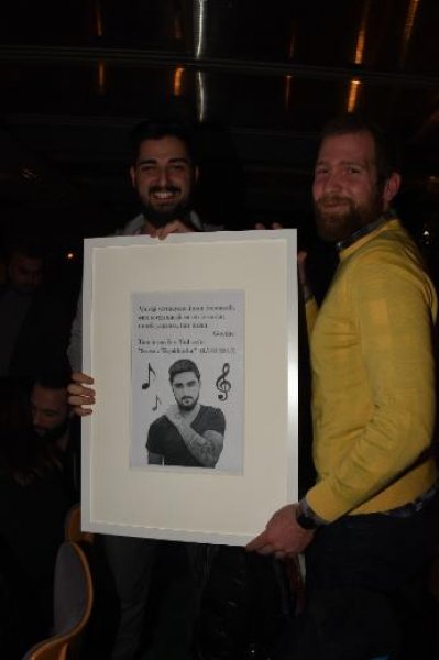 İdo Tatlıses'in dansözlü doğum günü kutlaması