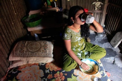Bangladeş'in çocuk yaştaki seks işçileri