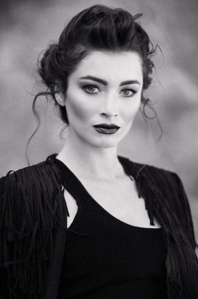 Sinan Akçıl'ın gönlünü çalan güzel Ayşe Özdemir