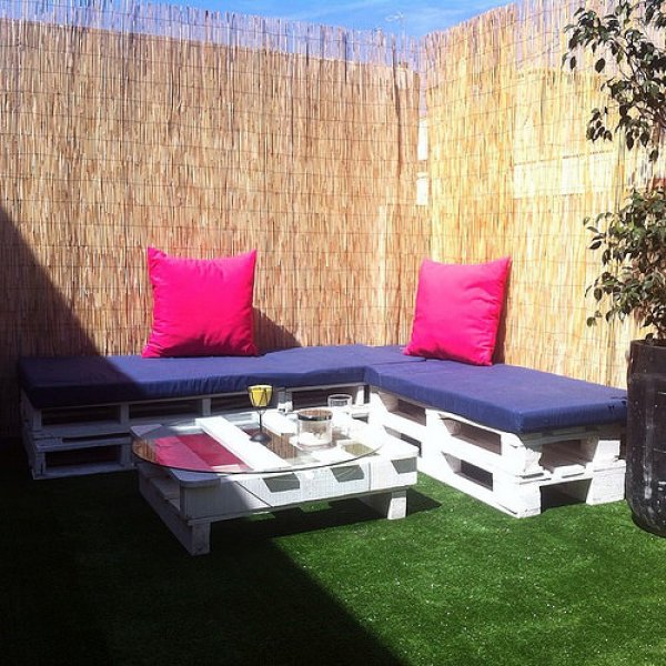 Salon dekorasyonunda palet modası