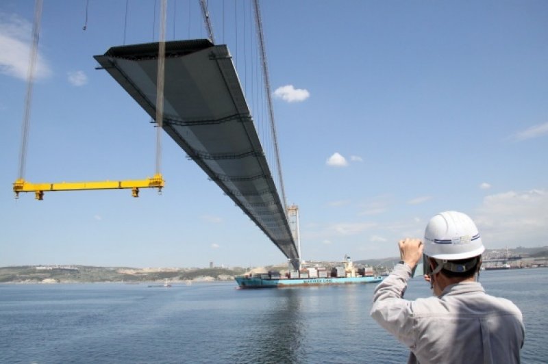 Körfez Geçiş Köprüsü'nde son 340 metre