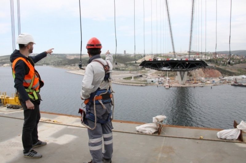 Körfez Geçiş Köprüsü'nde son 340 metre