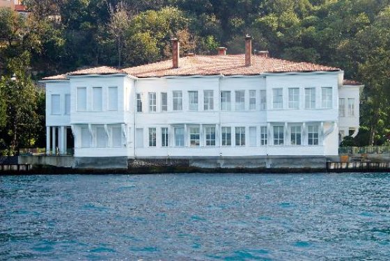 Boğazın sırlarını onlar saklıyor