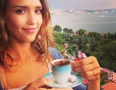 Doğallık ikonu Jessica Alba