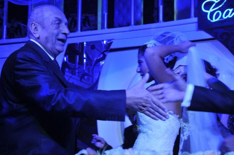 Kutsi rol arkadaşı Taylan Güner'in düğününe katılmadı 