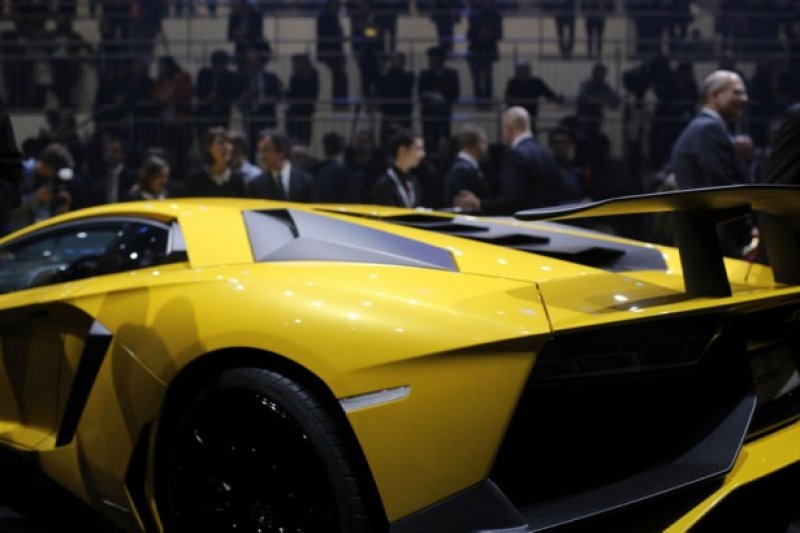 Cenevre otomobil fuarı kapılarını açtı