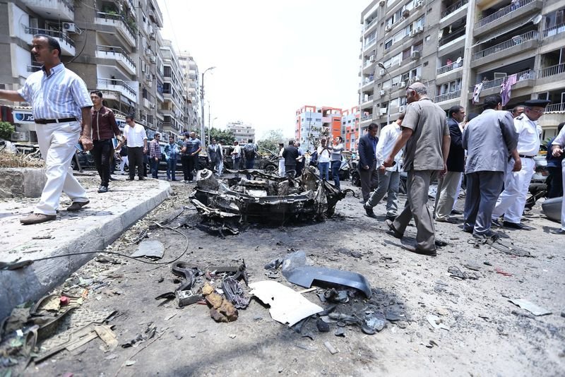 Mursi'ye idam isteyen başsavcı öldürüldü