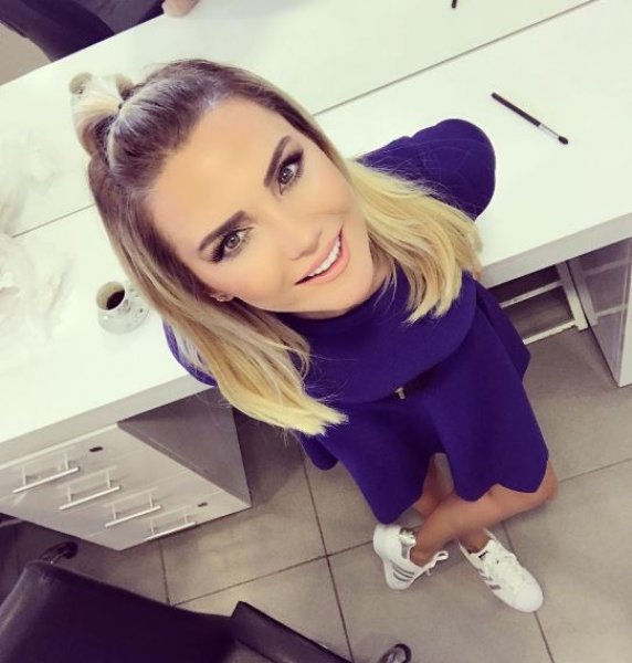 Ece Erken villasını satışa çıkardı