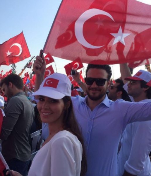 Hatice Şendil'den hamilelik pozu 