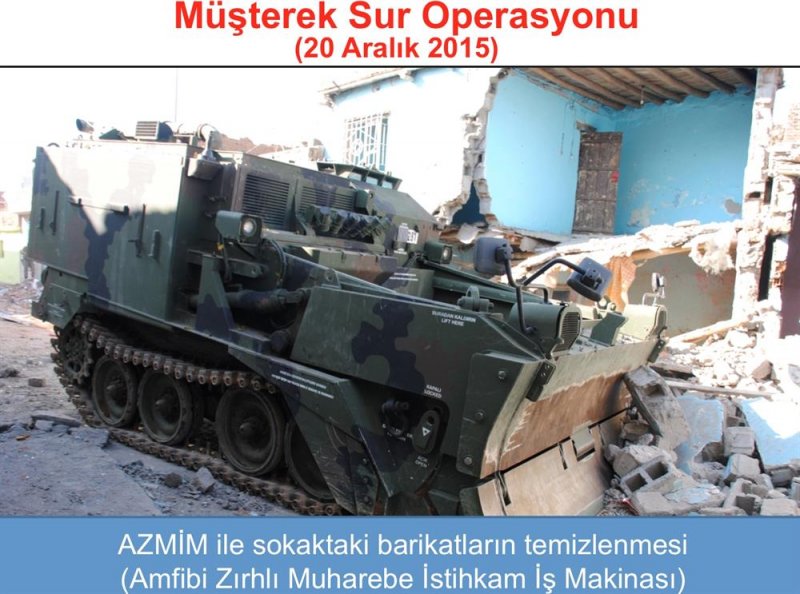 PKK okulları önce karargah yaptı sonra yaktı