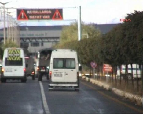 Çukurca şehitleri memleketlerine uğurlandı