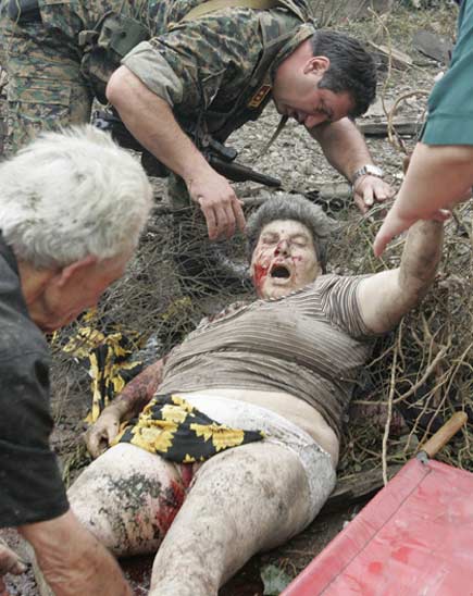 Savaşın vahşi yüzünden kareler