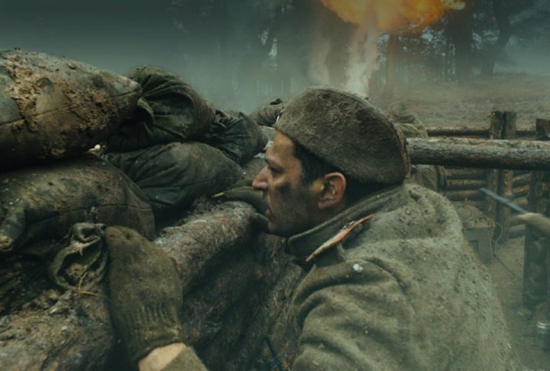 Murat Yıldırım'dan Kırımlı öpücüğü