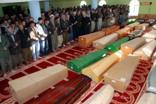 Uludere'de ölenler son yolculuğuna uğurlandı