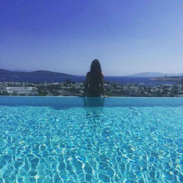 Ünlülerden 8 Temmuz Instagram paylaşımları 