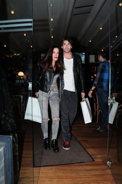 Şükran Ovalı ile Şükrü Özyıldız yine ayrıldı