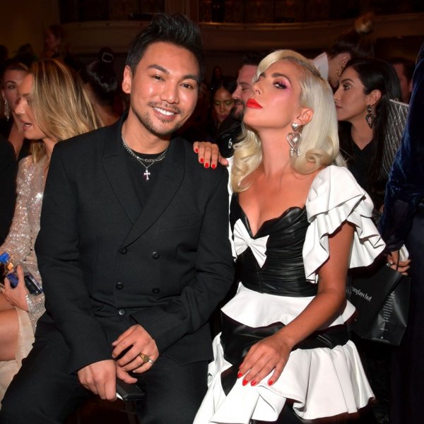 Adriana Lima Yılın Moda İkonu seçildi