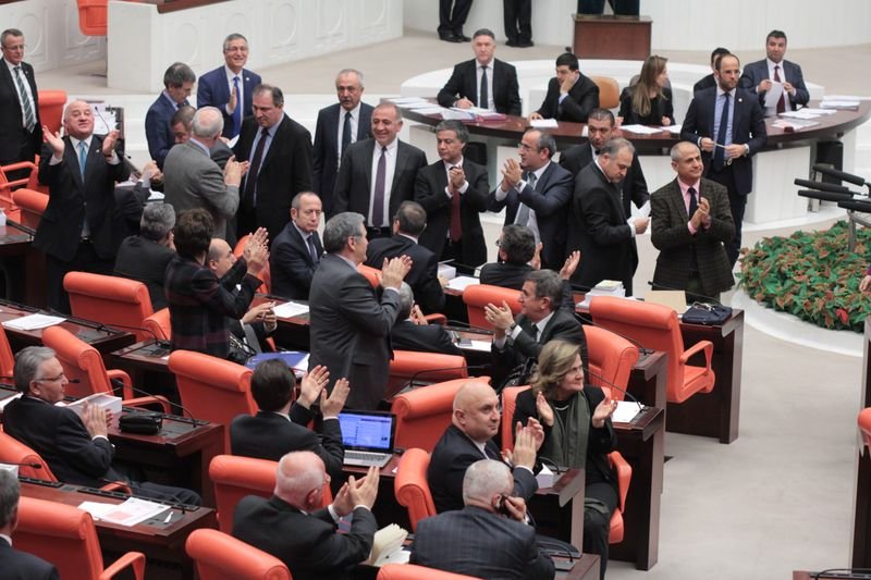 Meclis Genel Kurulu'nda yapılan oylamadan görüntüler