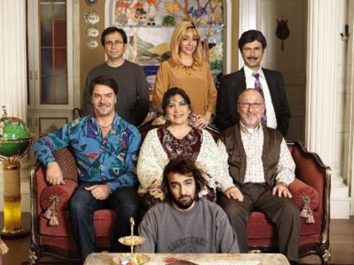 Yalan Dünya 13 Ocak’ta başlıyor