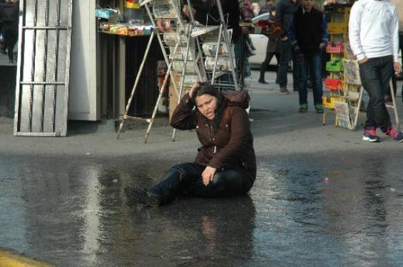 DHKP-C gözaltılarını protesto etmek isteyenlere müdahale