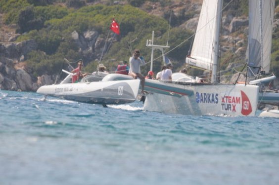 Berrak Tüzünataç ve Kenan İmirzalıoğlu Marmaris'te tatilde