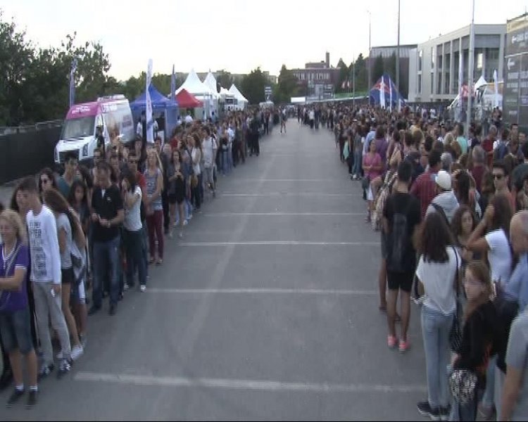 İstanbul'dan Lady Gaga geçti