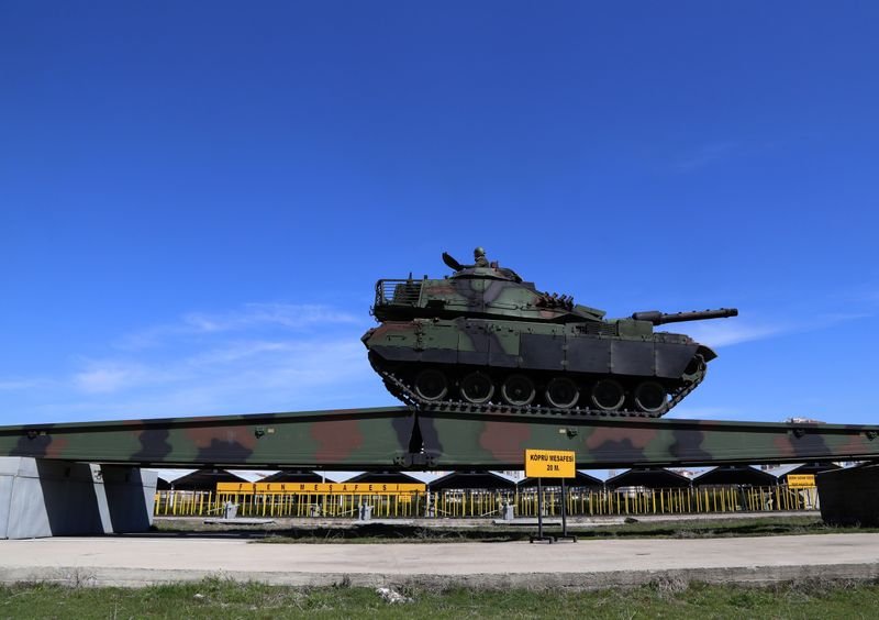 TSK'nın engel tanımayan tankları