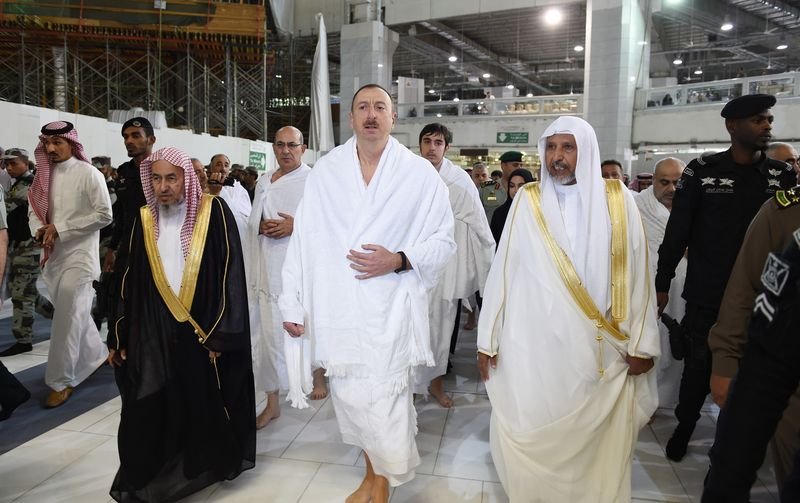 Aliyev'in umre ziyaretinden kareler