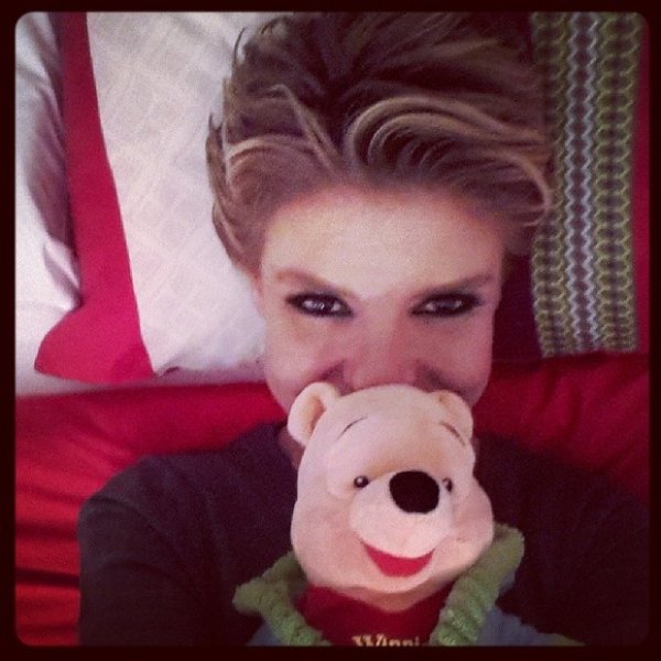 Gülben Ergen minibüse bindi