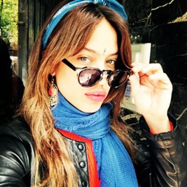 Ünlülerin objektifinden 4 Mayıs Instagram paylaşımları 