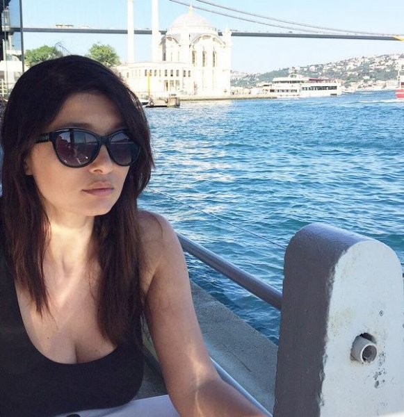 Nurgül Yeşilçay güzellik sırrını açıkladı
