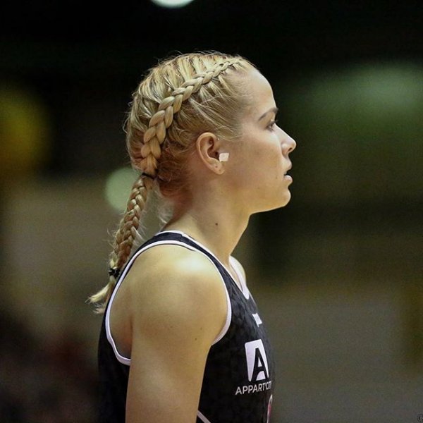 Cani̇k Beledi̇yespor dünyanın en güzel sporcusunu aldı