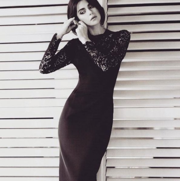 Nesrin Cavadzade sosyal medyaya geri döndü