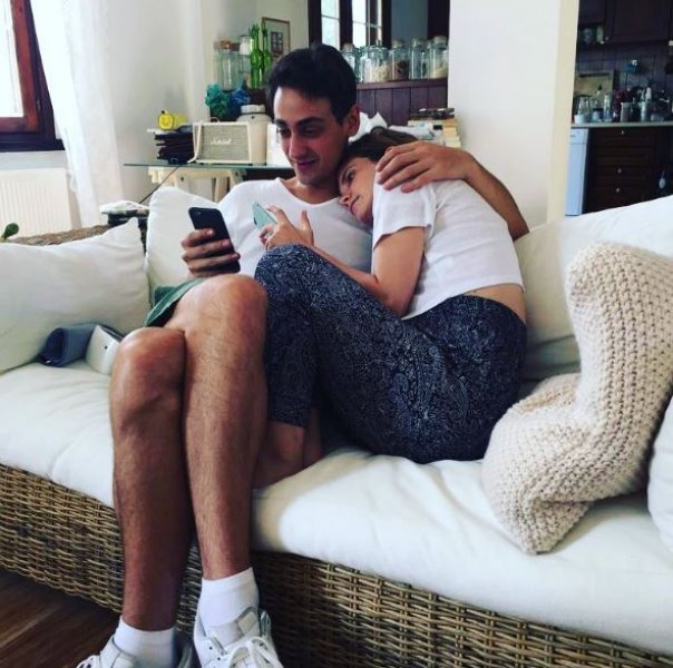 Çocuklar Duymasın'ın Duygu'su evlendi