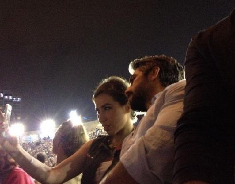 Yağmur altında Tarkan konseri