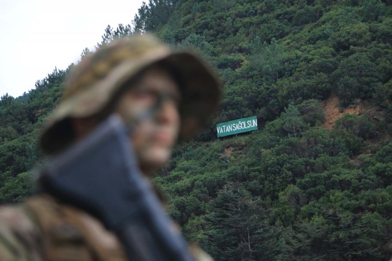 SAT komandolarından nefes kesen tatbikat