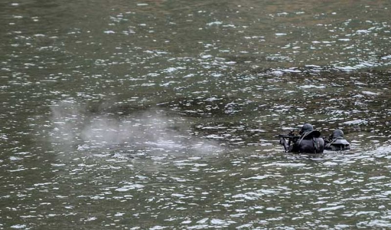 SAT komandolarından nefes kesen tatbikat