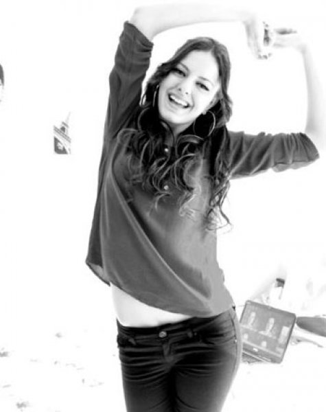 İdo'nun yeni tarzının sebebi sevgilisi çıktı