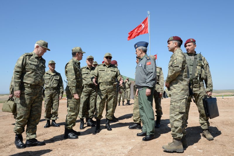 Necdet Özel'den Süleyman Şah ziyareti