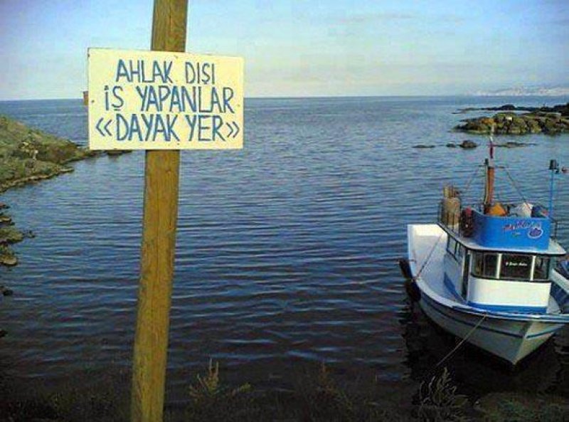 Akıllara zarar yasak tabelalar